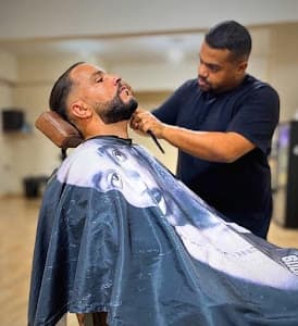 Derik Barber Compton - foto 2