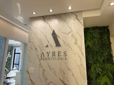 Dra. Marcia Ayres em Moema