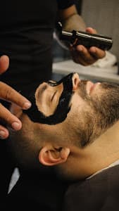 Studio Barba & Navalha