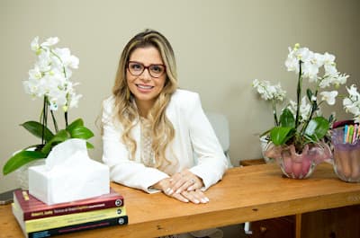 Psicóloga Larissa Aguiar I Psicóloga Vila Mariana I Terapia Sistêmica I Adolescentes, Adultos, Casais e Famílias I São Paulo - foto 5