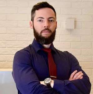 Dr. Caio Magno, Psiquiatra e Terapeuta